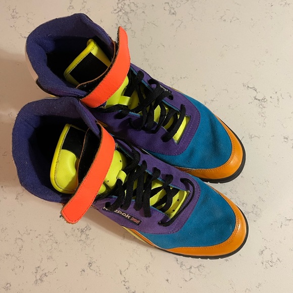 Reebok Custom Hightops - Picture 7 of 10